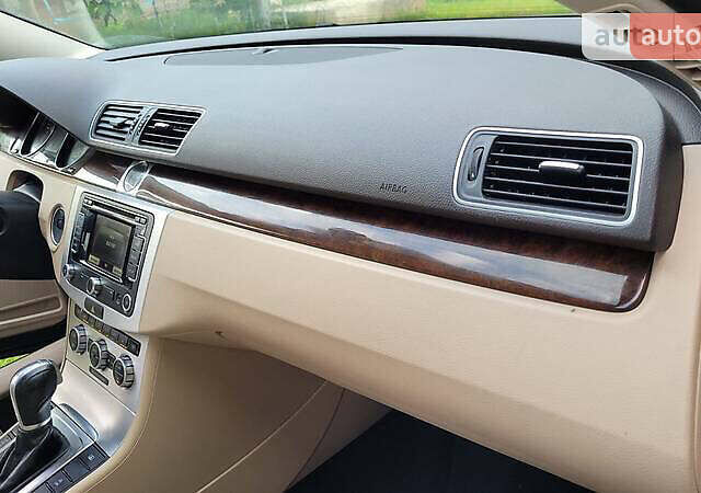 Коричневый Фольксваген Пассат, объемом двигателя 1.97 л и пробегом 268 тыс. км за 13200 $, фото 6 на Automoto.ua