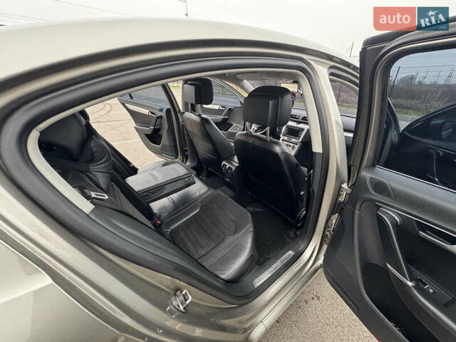 Коричневый Фольксваген Пассат, объемом двигателя 1.97 л и пробегом 266 тыс. км за 11500 $, фото 9 на Automoto.ua