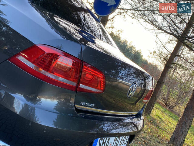 Коричневый Фольксваген Пассат, объемом двигателя 1.8 л и пробегом 330 тыс. км за 8999 $, фото 27 на Automoto.ua