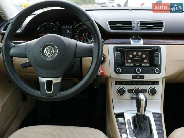 Коричневый Фольксваген Пассат, объемом двигателя 1.97 л и пробегом 268 тыс. км за 13200 $, фото 9 на Automoto.ua