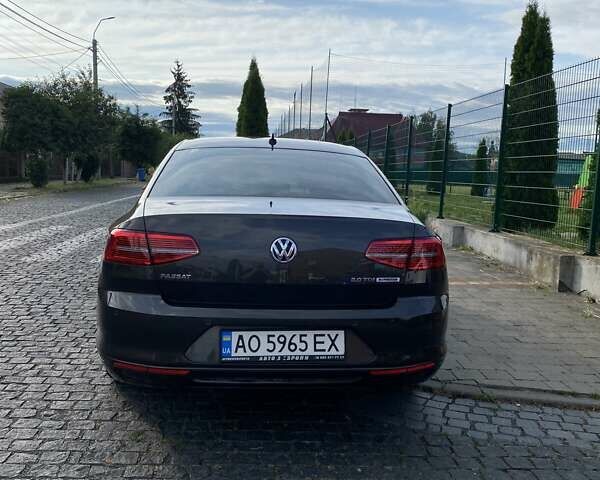 Коричневый Фольксваген Пассат, объемом двигателя 1.97 л и пробегом 257 тыс. км за 15800 $, фото 2 на Automoto.ua