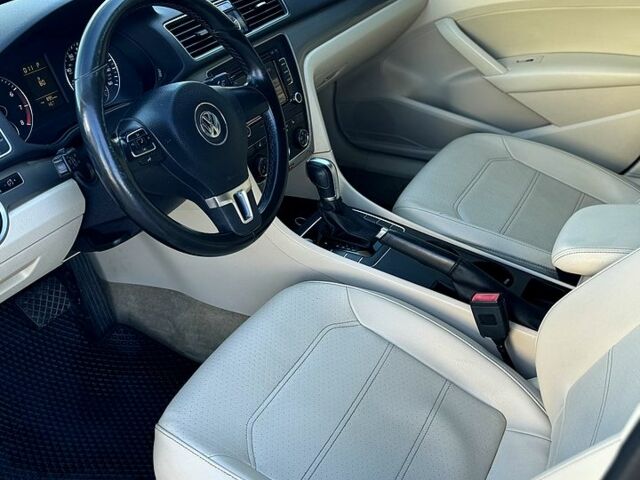 Коричневый Фольксваген Пассат, объемом двигателя 1.8 л и пробегом 151 тыс. км за 9999 $, фото 6 на Automoto.ua