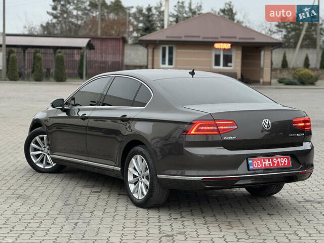 Коричневый Фольксваген Пассат, объемом двигателя 2 л и пробегом 200 тыс. км за 15950 $, фото 10 на Automoto.ua