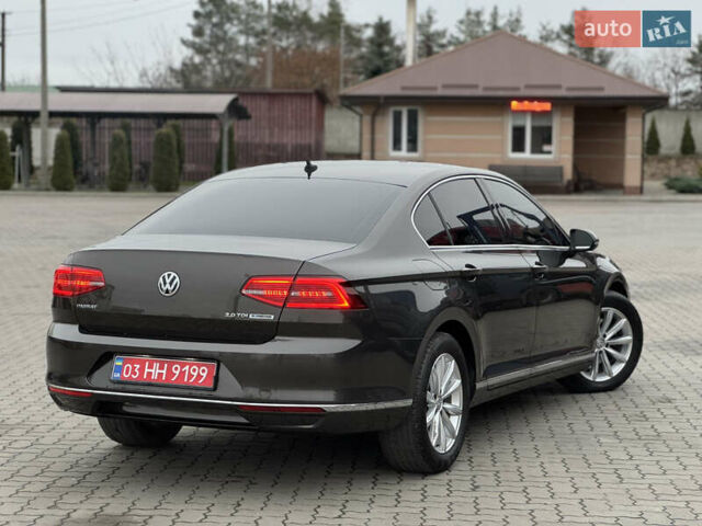 Коричневый Фольксваген Пассат, объемом двигателя 2 л и пробегом 200 тыс. км за 15950 $, фото 6 на Automoto.ua