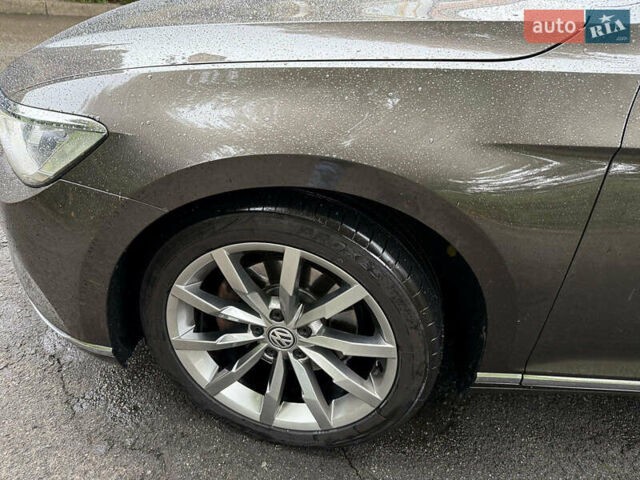 Коричневый Фольксваген Пассат, объемом двигателя 2 л и пробегом 226 тыс. км за 17990 $, фото 19 на Automoto.ua