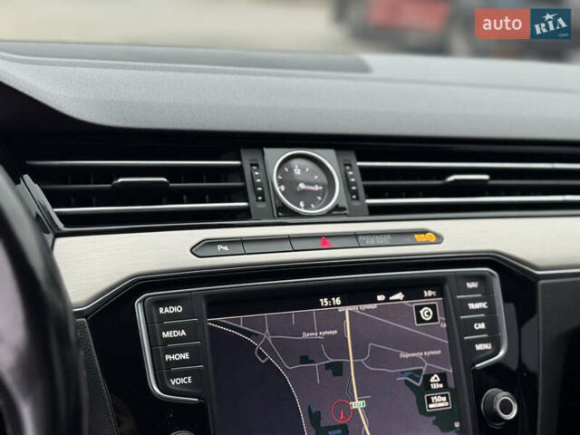 Коричневый Фольксваген Пассат, объемом двигателя 2 л и пробегом 200 тыс. км за 15950 $, фото 31 на Automoto.ua