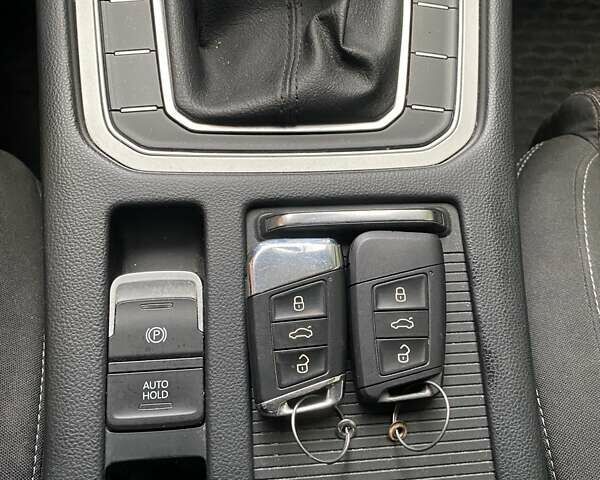 Коричневый Фольксваген Пассат, объемом двигателя 1.97 л и пробегом 257 тыс. км за 15800 $, фото 14 на Automoto.ua