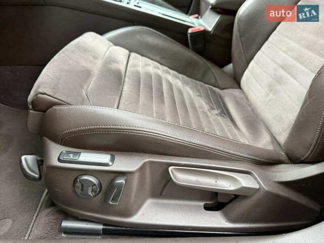 Коричневый Фольксваген Пассат, объемом двигателя 2 л и пробегом 226 тыс. км за 17990 $, фото 21 на Automoto.ua