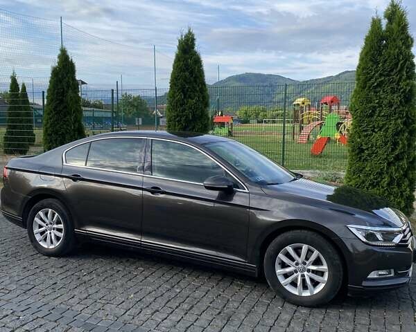 Коричневый Фольксваген Пассат, объемом двигателя 1.97 л и пробегом 257 тыс. км за 15800 $, фото 4 на Automoto.ua