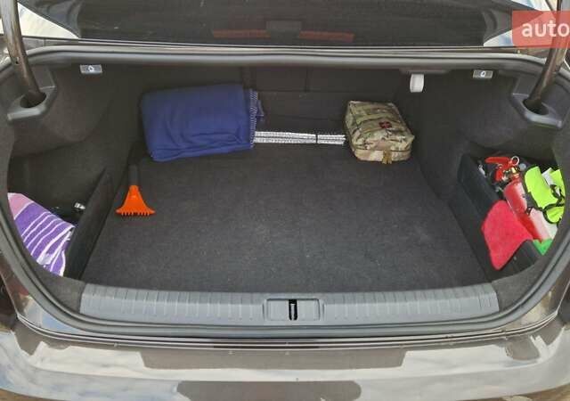 Коричневый Фольксваген Пассат, объемом двигателя 1.97 л и пробегом 267 тыс. км за 21100 $, фото 9 на Automoto.ua