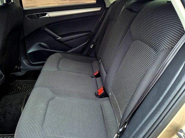 Коричневый Фольксваген Пассат, объемом двигателя 1.8 л и пробегом 195 тыс. км за 11900 $, фото 9 на Automoto.ua