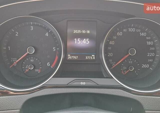 Коричневый Фольксваген Пассат, объемом двигателя 1.97 л и пробегом 267 тыс. км за 21100 $, фото 19 на Automoto.ua