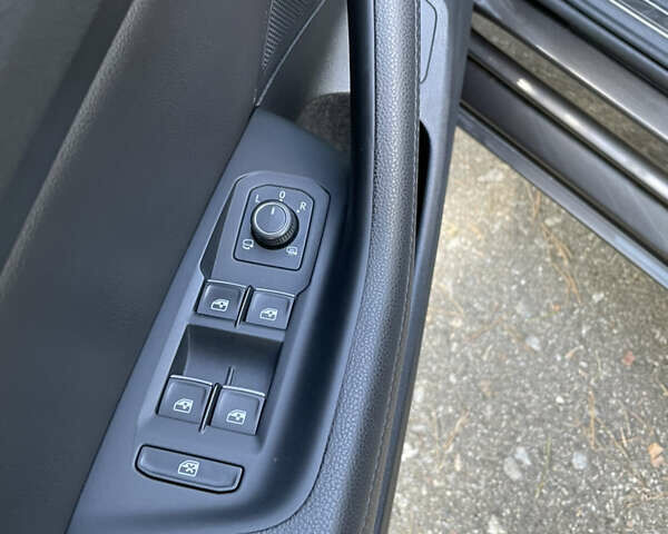 Коричневый Фольксваген Пассат, объемом двигателя 2 л и пробегом 227 тыс. км за 19200 $, фото 16 на Automoto.ua