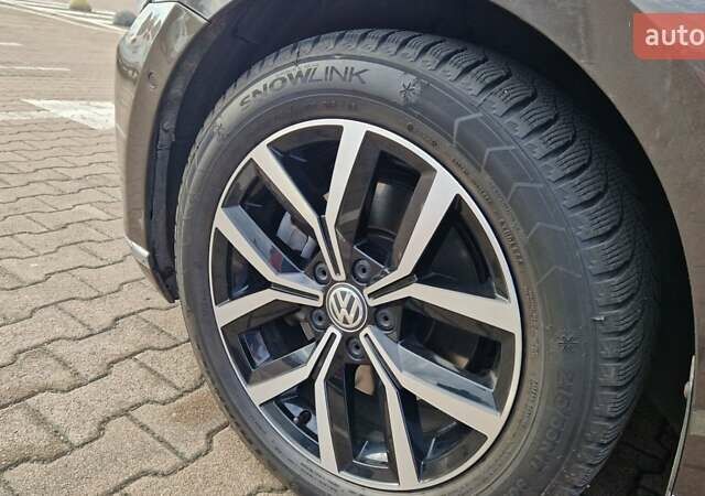 Коричневый Фольксваген Пассат, объемом двигателя 1.97 л и пробегом 267 тыс. км за 21100 $, фото 12 на Automoto.ua