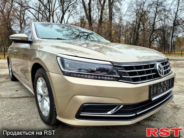 Коричневый Фольксваген Пассат, объемом двигателя 1.8 л и пробегом 195 тыс. км за 11900 $, фото 6 на Automoto.ua