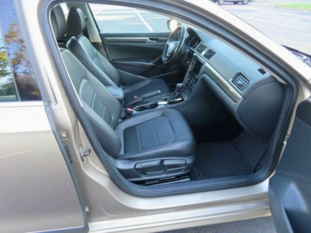 Фольксваген Пассат 2016 в Черкассах на Automoto.ua Коричневый Фольксваген Пассат, объемом двигателя 1.8 л и пробегом 70 тыс. км за 5500 $, фото 11 на Automoto.ua