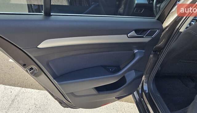 Коричневый Фольксваген Пассат, объемом двигателя 1.6 л и пробегом 220 тыс. км за 16000 $, фото 11 на Automoto.ua