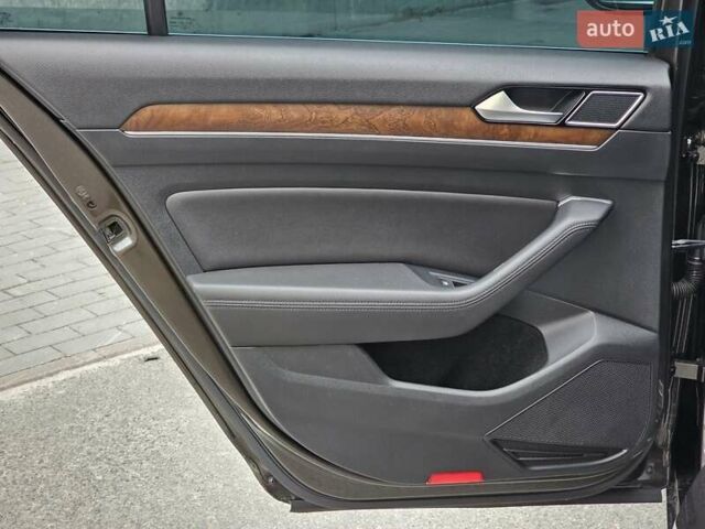 Коричневий Фольксваген Пассат, об'ємом двигуна 1.97 л та пробігом 188 тис. км за 19999 $, фото 48 на Automoto.ua