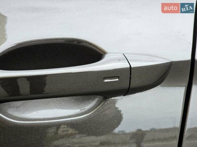 Коричневий Фольксваген Пассат, об'ємом двигуна 1.97 л та пробігом 188 тис. км за 19999 $, фото 9 на Automoto.ua