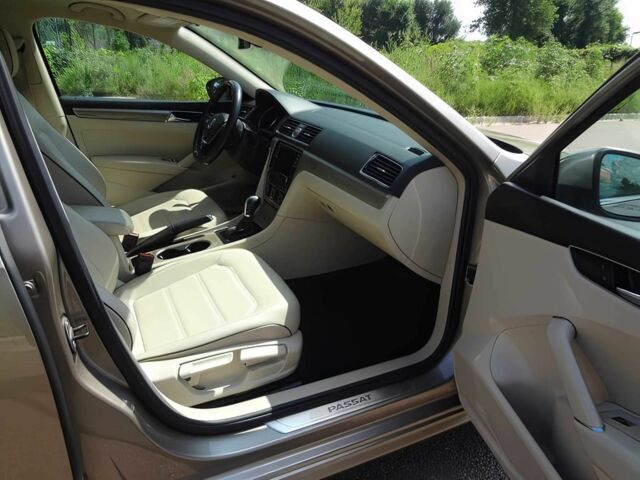 Коричневий Фольксваген Пассат, об'ємом двигуна 1.8 л та пробігом 56 тис. км за 5500 $, фото 9 на Automoto.ua