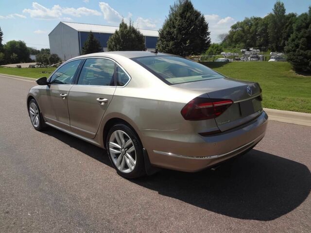 Коричневий Фольксваген Пассат, об'ємом двигуна 1.8 л та пробігом 56 тис. км за 5500 $, фото 6 на Automoto.ua