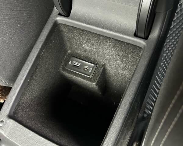 Коричневый Фольксваген Пассат, объемом двигателя 1.97 л и пробегом 340 тыс. км за 15500 $, фото 28 на Automoto.ua