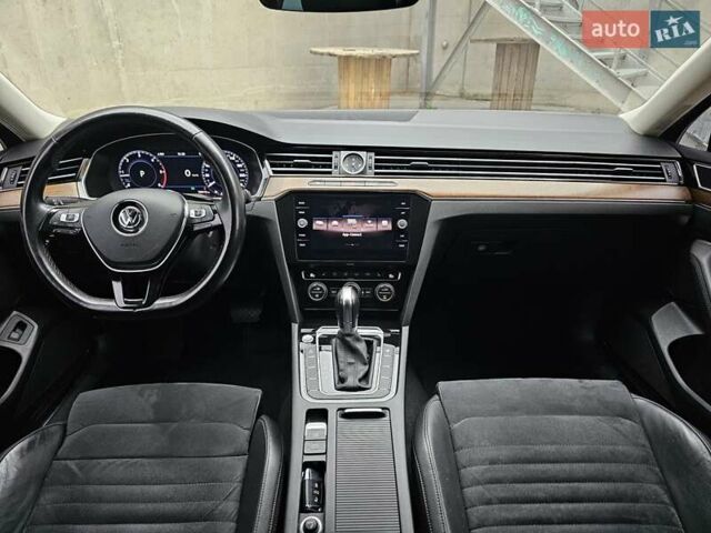 Коричневий Фольксваген Пассат, об'ємом двигуна 1.97 л та пробігом 188 тис. км за 19999 $, фото 51 на Automoto.ua