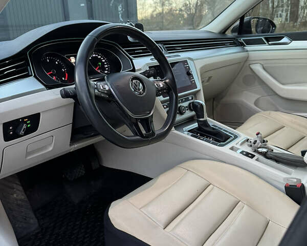 Коричневий Фольксваген Пассат, об'ємом двигуна 1.97 л та пробігом 207 тис. км за 19000 $, фото 14 на Automoto.ua