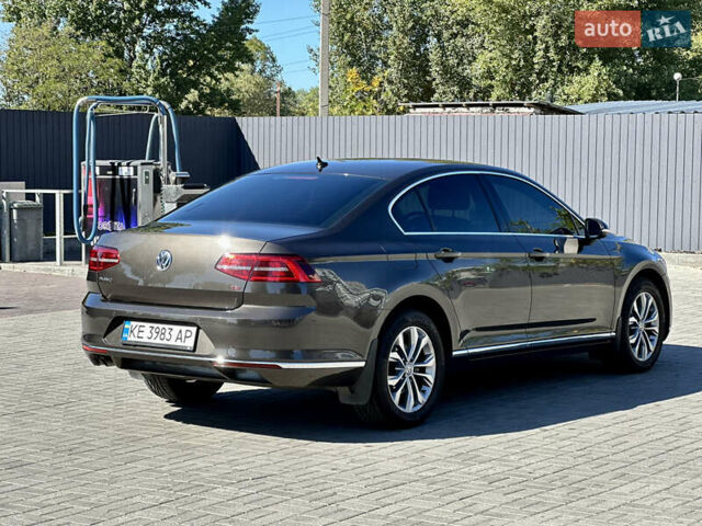Коричневий Фольксваген Пассат, об'ємом двигуна 1.8 л та пробігом 145 тис. км за 17999 $, фото 7 на Automoto.ua