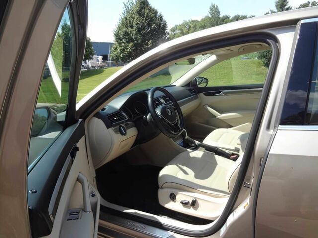 Коричневий Фольксваген Пассат, об'ємом двигуна 1.8 л та пробігом 56 тис. км за 5500 $, фото 8 на Automoto.ua