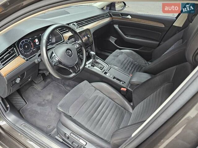 Коричневий Фольксваген Пассат, об'ємом двигуна 1.97 л та пробігом 188 тис. км за 19999 $, фото 22 на Automoto.ua