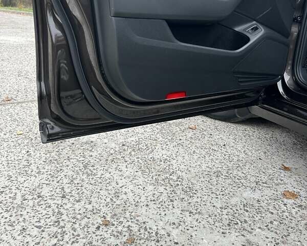 Коричневый Фольксваген Пассат, объемом двигателя 1.97 л и пробегом 340 тыс. км за 15500 $, фото 4 на Automoto.ua