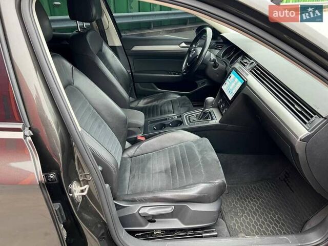 Коричневый Фольксваген Пассат, объемом двигателя 1.97 л и пробегом 185 тыс. км за 17000 $, фото 13 на Automoto.ua