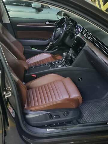 Коричневый Фольксваген Пассат, объемом двигателя 1.8 л и пробегом 42 тыс. км за 27000 $, фото 6 на Automoto.ua