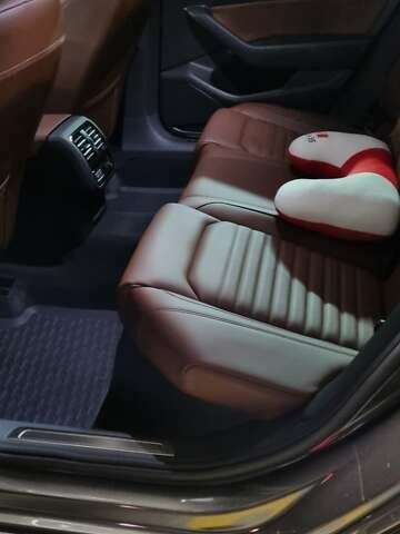 Коричневый Фольксваген Пассат, объемом двигателя 1.8 л и пробегом 42 тыс. км за 27000 $, фото 4 на Automoto.ua