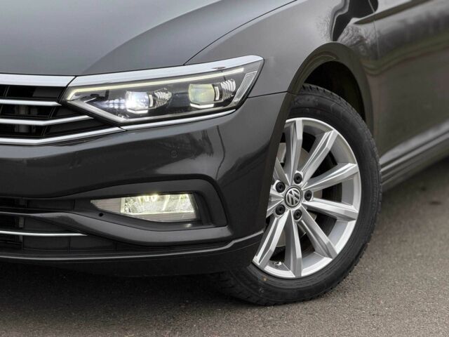 Коричневый Фольксваген Пассат, объемом двигателя 2 л и пробегом 207 тыс. км за 24000 $, фото 3 на Automoto.ua