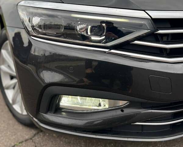 Коричневий Фольксваген Пассат, об'ємом двигуна 1.97 л та пробігом 205 тис. км за 24500 $, фото 21 на Automoto.ua