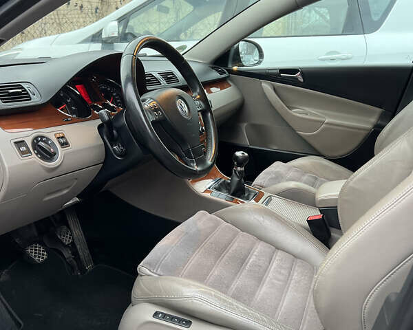 Коричневый Фольксваген Пассат, объемом двигателя 1.98 л и пробегом 186 тыс. км за 5900 $, фото 7 на Automoto.ua