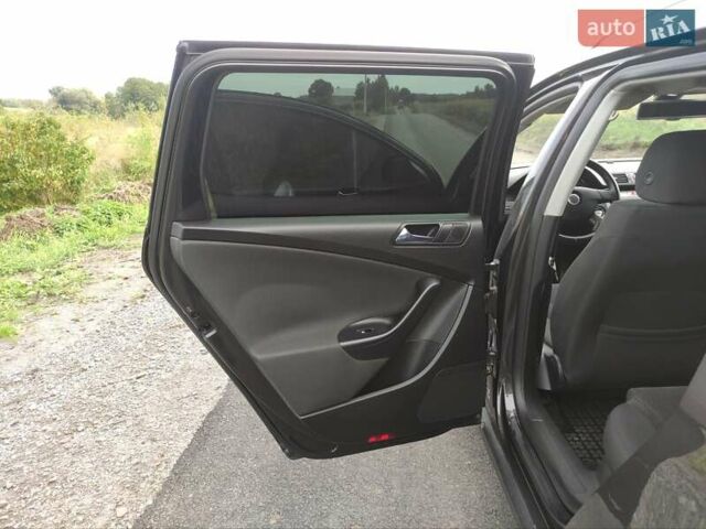 Коричневый Фольксваген Пассат, объемом двигателя 1.97 л и пробегом 264 тыс. км за 7200 $, фото 12 на Automoto.ua