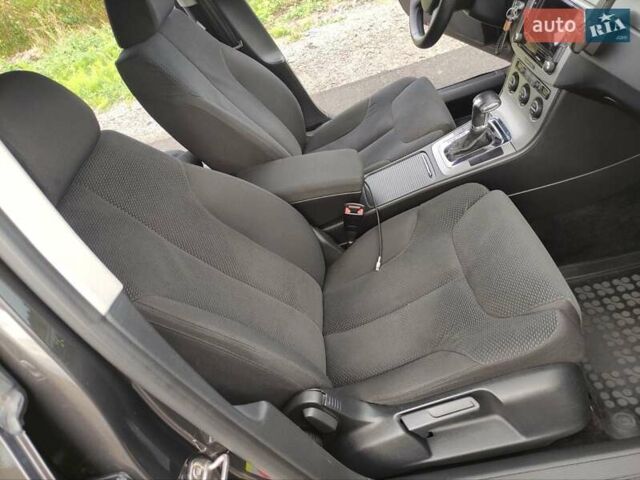 Коричневый Фольксваген Пассат, объемом двигателя 1.97 л и пробегом 264 тыс. км за 7200 $, фото 19 на Automoto.ua