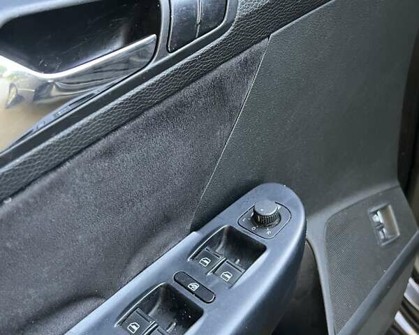 Коричневый Фольксваген Пассат, объемом двигателя 1.98 л и пробегом 236 тыс. км за 4900 $, фото 9 на Automoto.ua