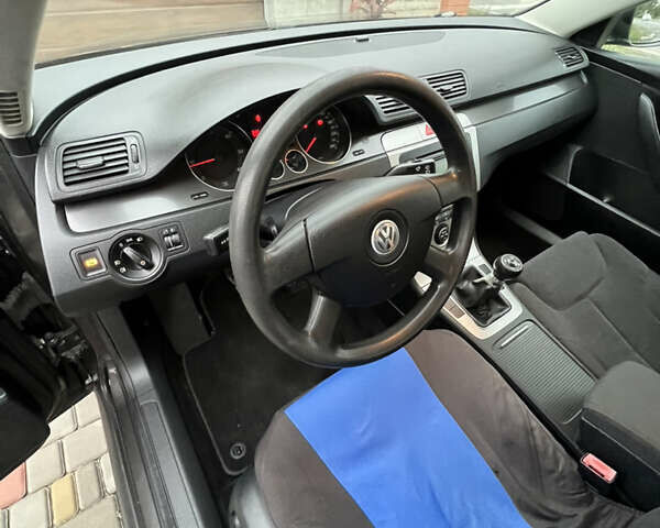 Коричневый Фольксваген Пассат, объемом двигателя 1.97 л и пробегом 183 тыс. км за 6500 $, фото 10 на Automoto.ua