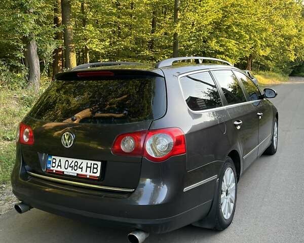 Коричневый Фольксваген Пассат, объемом двигателя 1.98 л и пробегом 236 тыс. км за 4900 $, фото 3 на Automoto.ua