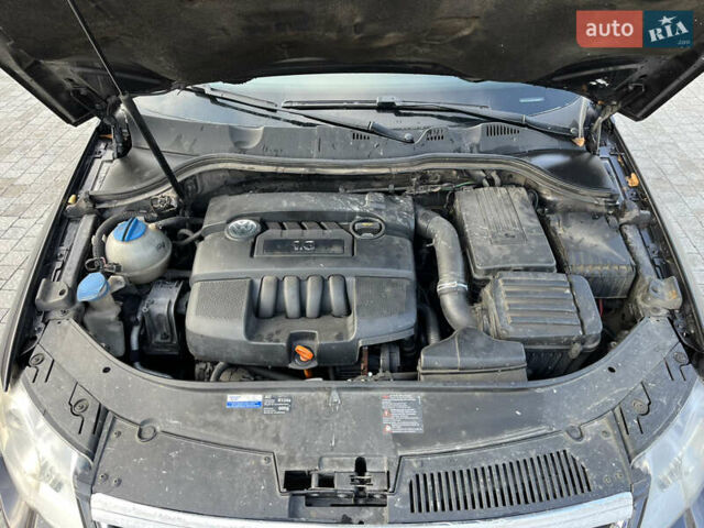 Коричневий Фольксваген Пассат, об'ємом двигуна 1.6 л та пробігом 290 тис. км за 4900 $, фото 14 на Automoto.ua