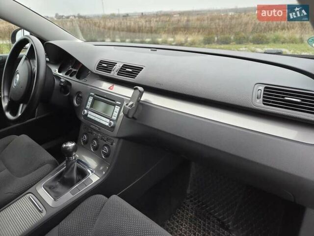 Коричневый Фольксваген Пассат, объемом двигателя 1.9 л и пробегом 241 тыс. км за 6200 $, фото 19 на Automoto.ua