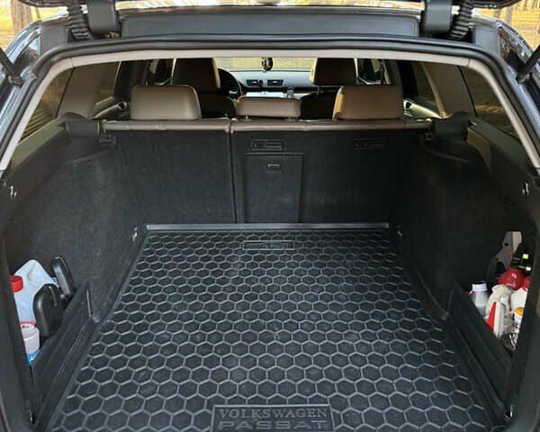 Коричневый Фольксваген Пассат, объемом двигателя 2 л и пробегом 298 тыс. км за 7000 $, фото 7 на Automoto.ua