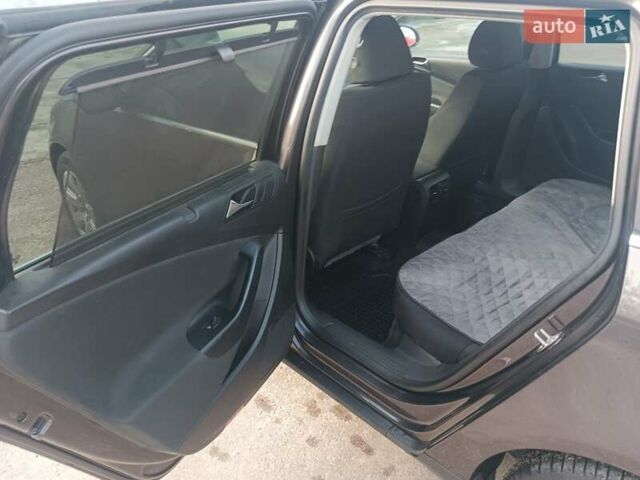 Коричневий Фольксваген Пассат, об'ємом двигуна 1.97 л та пробігом 350 тис. км за 5500 $, фото 17 на Automoto.ua