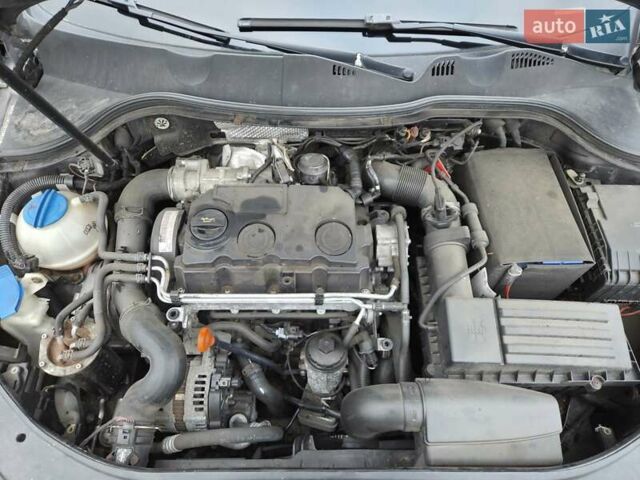 Коричневый Фольксваген Пассат, объемом двигателя 1.9 л и пробегом 241 тыс. км за 6200 $, фото 40 на Automoto.ua