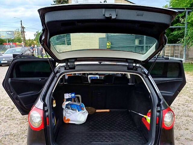 Коричневый Фольксваген Пассат, объемом двигателя 2 л и пробегом 290 тыс. км за 6800 $, фото 2 на Automoto.ua