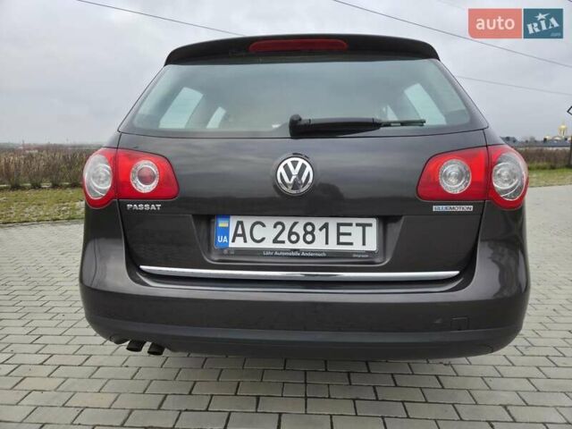 Коричневый Фольксваген Пассат, объемом двигателя 1.9 л и пробегом 241 тыс. км за 6200 $, фото 12 на Automoto.ua